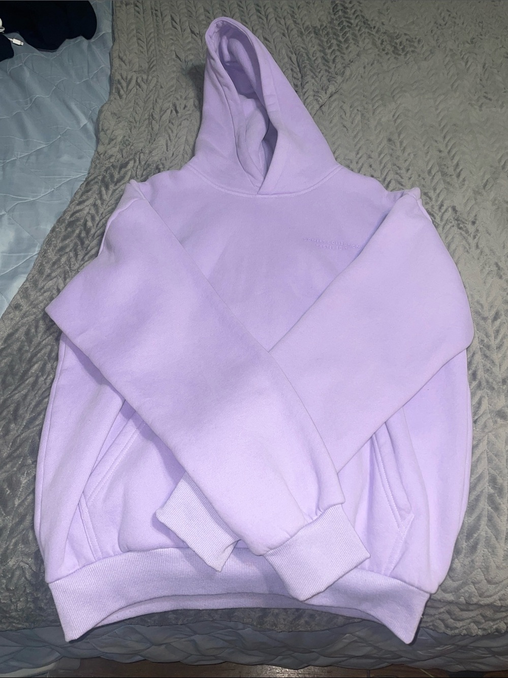 Lavender Hooded Pullover Sweatshirt - Women